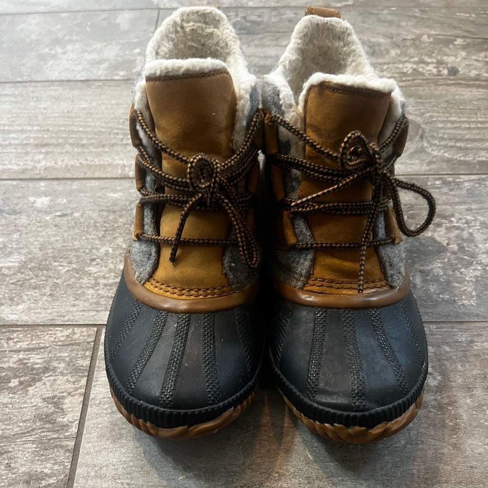 Womens Sorel boots